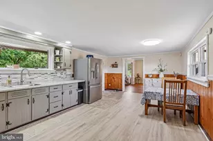 8893 Longswamp Rd, Alburtis, PA 18011 - Photo 14