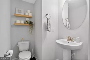 1047 Turnstone Dr, Fogelsville, PA 18051 - Photo 22