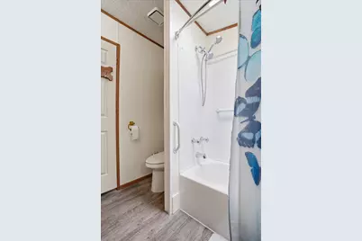 3305 5 Airport Road, Allentown, PA 18109 - Photo 28