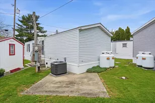 3305 5 Airport Rd, Allentown, PA 18109 - Photo 38