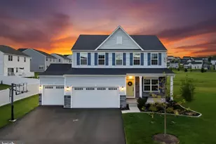 8150 Parker Pl, Fogelsville, PA 18051 - Photo 1