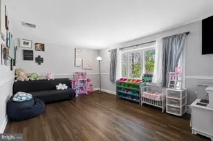 1042 Neffs Laurys Rd, Schnecksville, PA 18078 - Photo 8