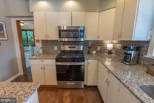 228 N 4th St, Emmaus, PA 18049 - Photo 12