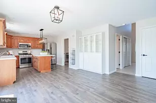 385 Farmington Rd, Breinigsville, PA 18031 - Photo 22