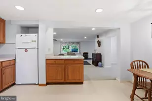 1480 Pennsylvania Ave, Emmaus, PA 18049 - Photo 18