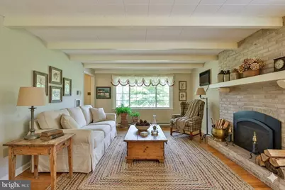 5662 Oak Lane, Zionsville, PA 18092 - Photo 8