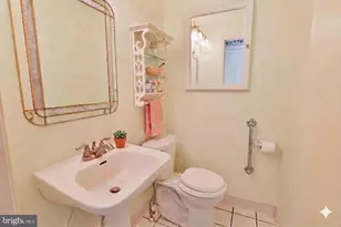 5662 Oak Ln, Zionsville, PA 18092 - Photo 12