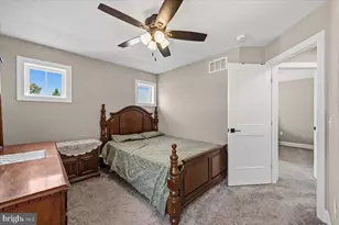 1106 S Carlisle St, Allentown, PA 18103 - Photo 12