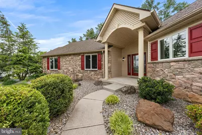 1223 Morning Star Drive, Allentown, PA 18106 - Photo 4