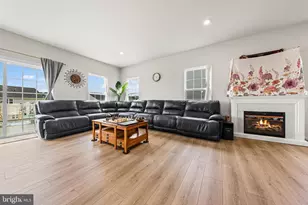1124 Nursery St, Fogelsville, PA 18051 - Photo 6