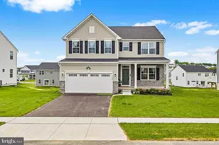 1124 Nursery St, Fogelsville, PA 18051 - Photo 1