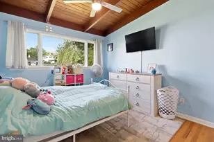 1115 N 38th St, Allentown, PA 18104 - Photo 12