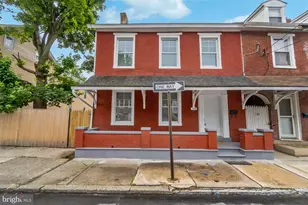 746 Front, Catasauqua, PA 18032 - Photo 1
