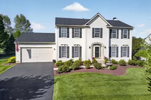 7018 Tuscany Dr, Macungie, PA 18062 - Photo 48