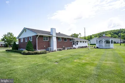 4420 N Sunset Drive, Coopersburg, PA 18036 - Photo 6