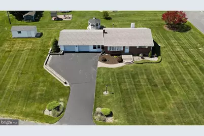 4420 N Sunset Drive, Coopersburg, PA 18036 - Photo 8