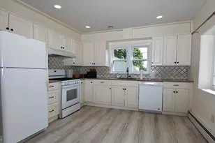 172 Harrison St, Emmaus, PA 18049 - Photo 2