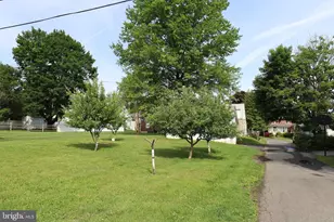172 Harrison St, Emmaus, PA 18049 - Photo 24