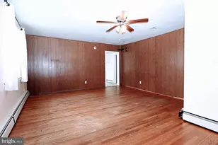 172 Harrison St, Emmaus, PA 18049 - Photo 4