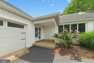 614 Glenwood Street, Emmaus, PA 18049 - Photo 2