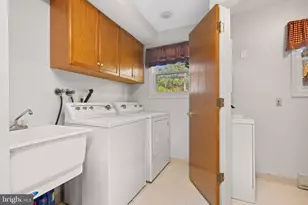 4835 Aberdene St, Center Valley, PA 18034 - Photo 32