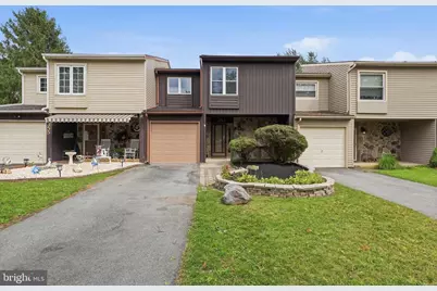 353 Tamarack Drive, Allentown, PA 18104 - Photo 2