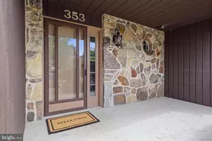 353 Tamarack Dr, Allentown, PA 18104 - Photo 6