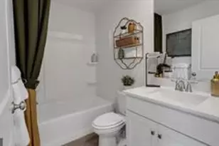 8203 Brodie Ct, Breinigsville, PA 18031 - Photo 24