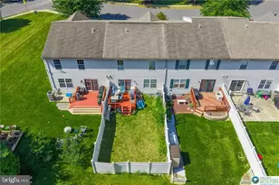 6411 Pioneer Dr, Macungie, PA 18062 - Photo 2