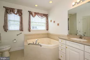 2040 Kingsview Rd, Macungie, PA 18062 - Photo 14
