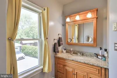 1635 E Emmaus Avenue, Allentown, PA 18103 - Photo 34