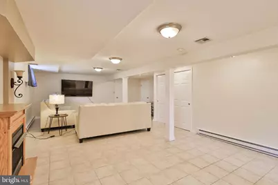 1635 E Emmaus Avenue, Allentown, PA 18103 - Photo 38