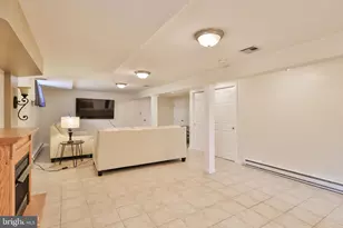 1635 E Emmaus Ave, Allentown, PA 18103 - Photo 38
