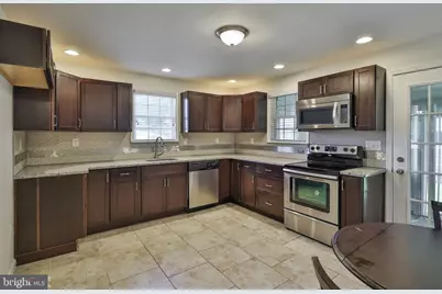 250 Adrain Street, Emmaus, PA 18049 - Photo 6