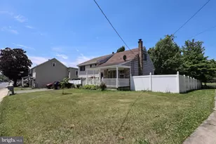 511 E Harrison St, Emmaus, PA 18049 - Photo 4