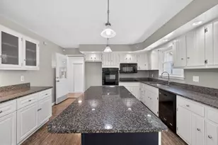 4701 Main Rd W, Emmaus, PA 18049 - Photo 12