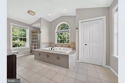 4701 Main Rd W, Emmaus, PA 18049 - Photo 46