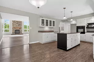 4701 Main Rd W, Emmaus, PA 18049 - Photo 14