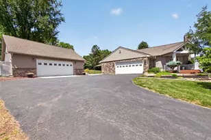4701 Main Rd W, Emmaus, PA 18049 - Photo 28