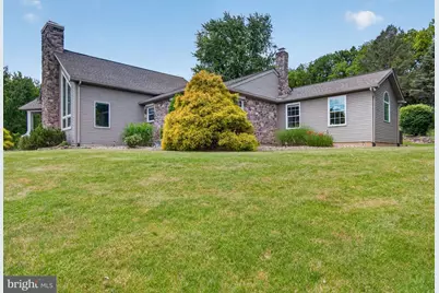 4701 Main Rd W, Emmaus, PA 18049 - Photo 34