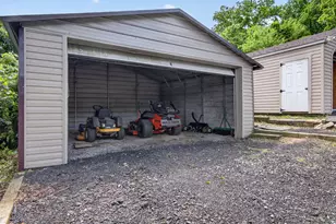 4701 Main Rd W, Emmaus, PA 18049 - Photo 26