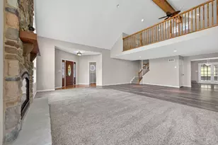 4701 Main Rd W, Emmaus, PA 18049 - Photo 10