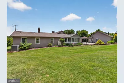 4701 Main Rd W, Emmaus, PA 18049 - Photo 24