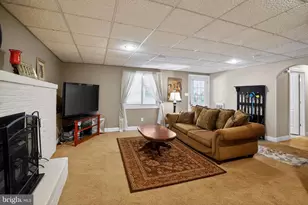 4844 Pine Grove Cir, Allentown, PA 18106 - Photo 12