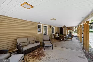 4844 Pine Grove Cir, Allentown, PA 18106 - Photo 4