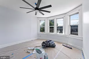 927 W Wyoming St, Allentown, PA 18103 - Photo 2