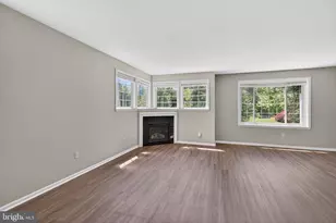 4073 Waterford Dr, Center Valley, PA 18034 - Photo 8