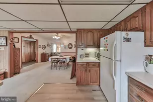 2883 W South St, Allentown, PA 18103 - Photo 18