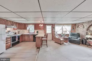 2883 W South St, Allentown, PA 18103 - Photo 22