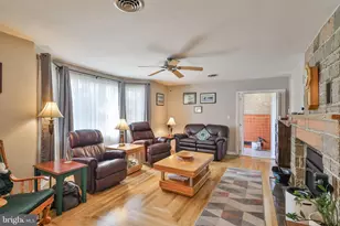 1205 Pennsylvania Ave, Emmaus, PA 18049 - Photo 14